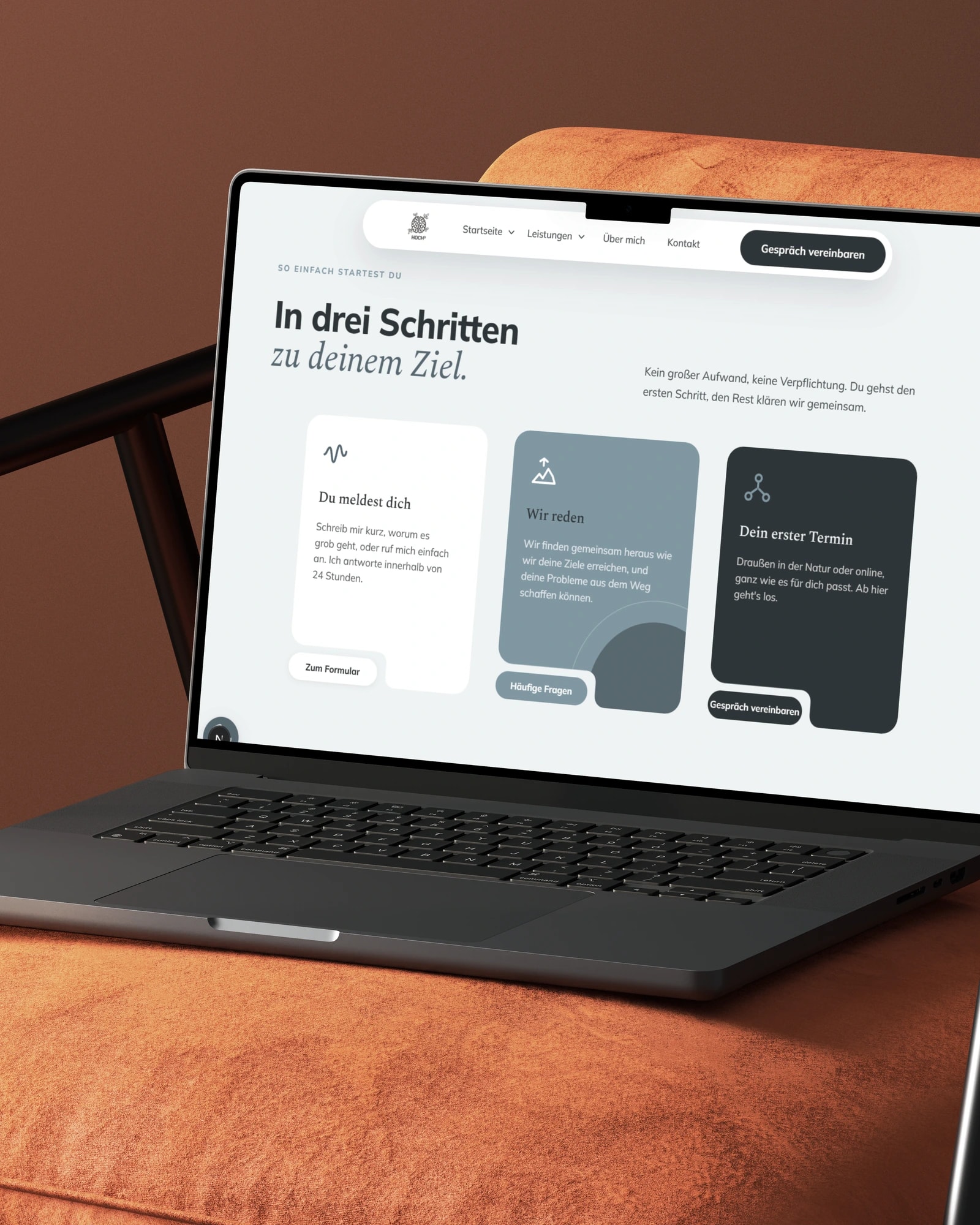 Startseite von HOCH³ Coaching auf einem Notebook