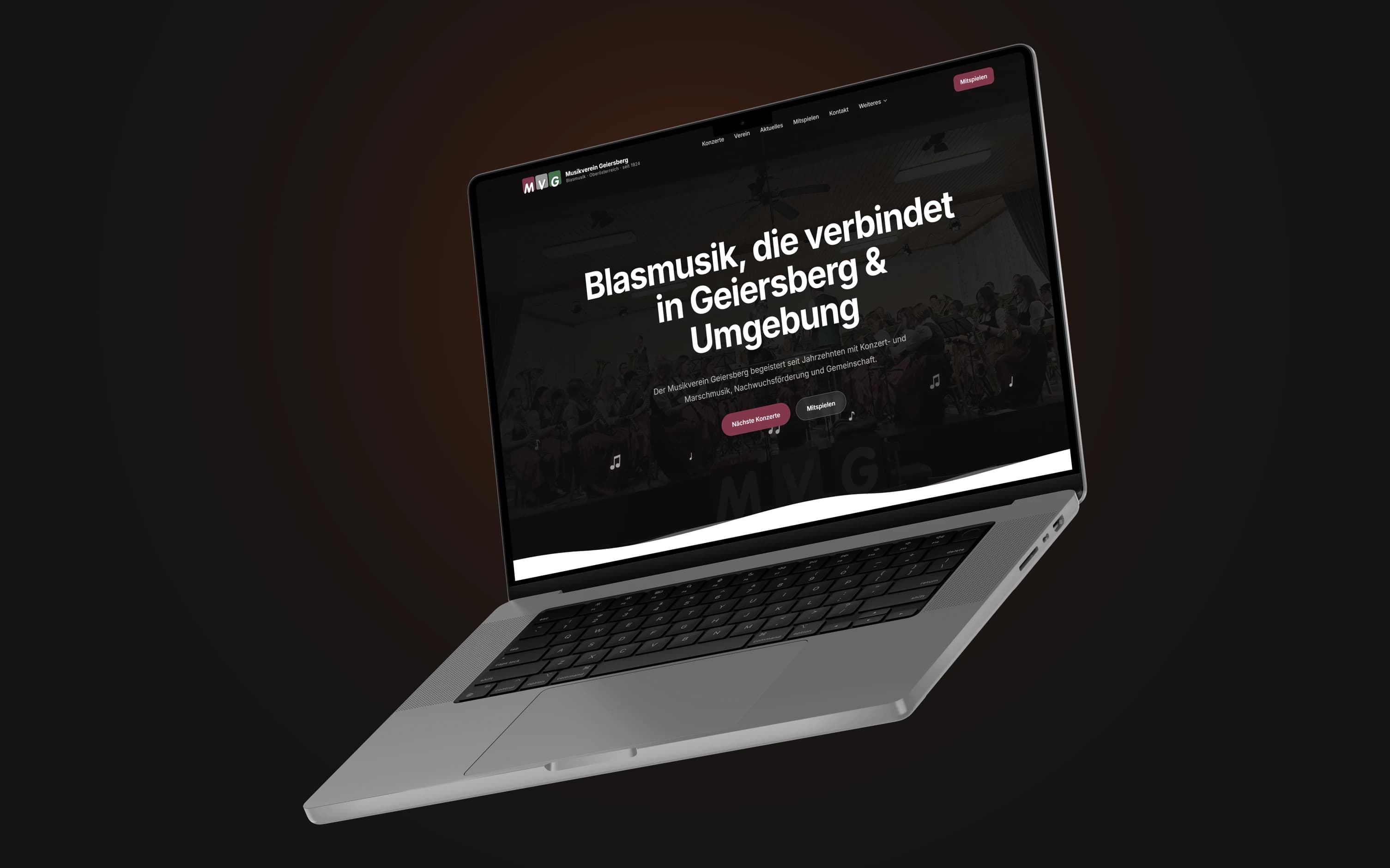 Website Musikverein Geiersberg auf einem Bildschirm
